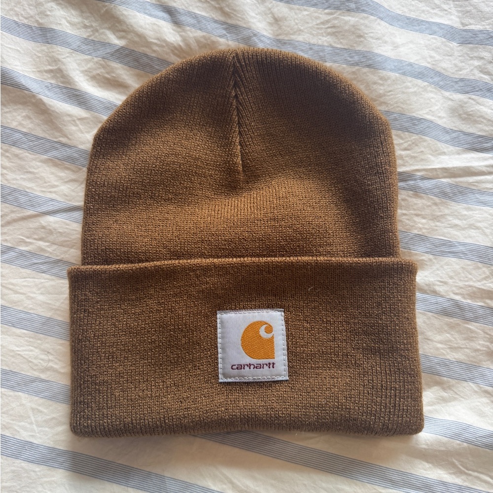 NWOT Carhartt WIP beanie